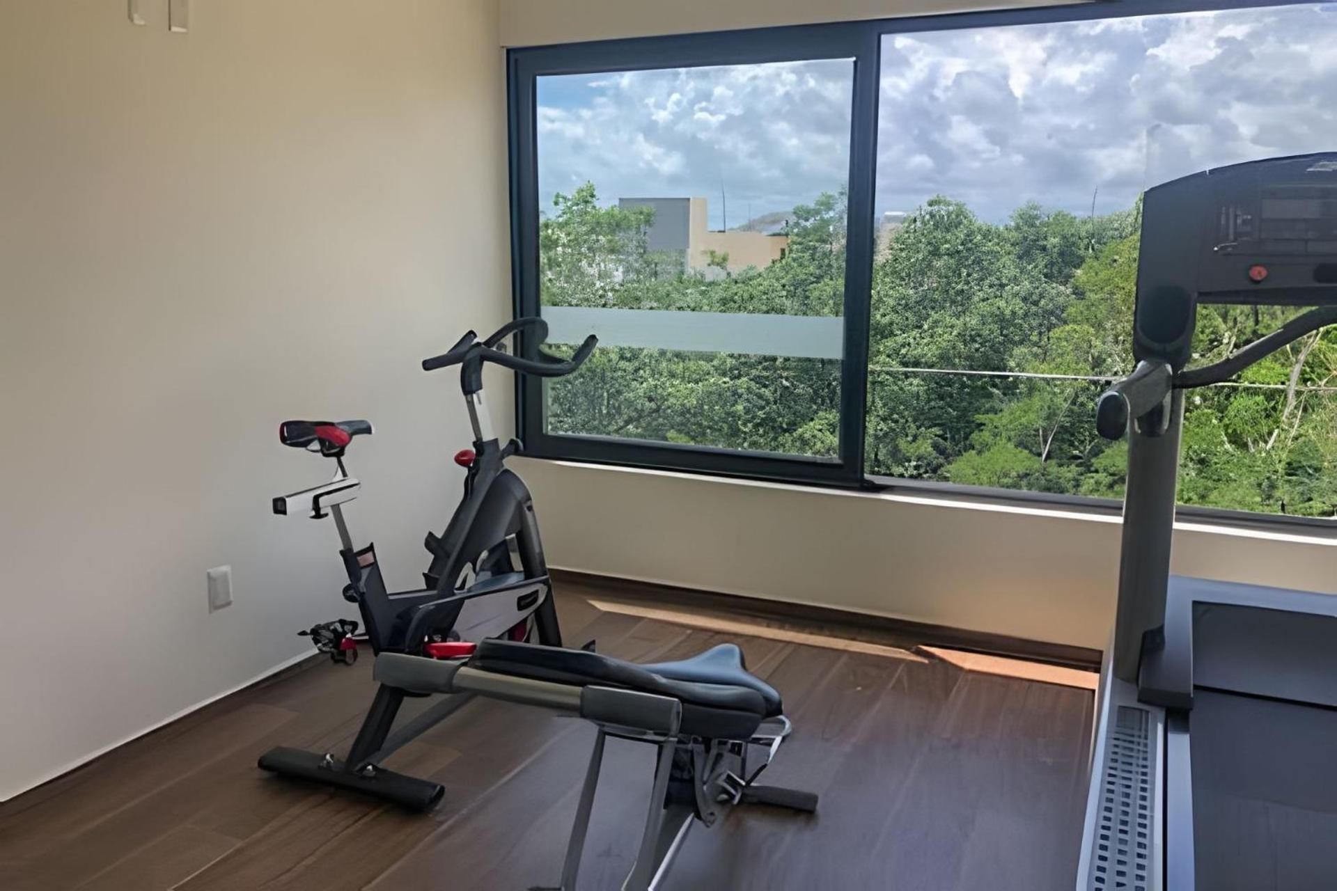 Suit Next To The Common Top Roof Exclusive Building Kingsize Bed 2 Super Pools, Gym, Grill Тулум Екстериор снимка
