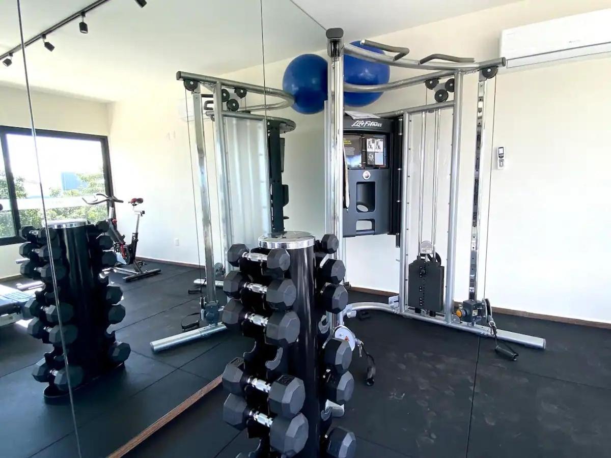 Suit Next To The Common Top Roof Exclusive Building Kingsize Bed 2 Super Pools, Gym, Grill Тулум Екстериор снимка